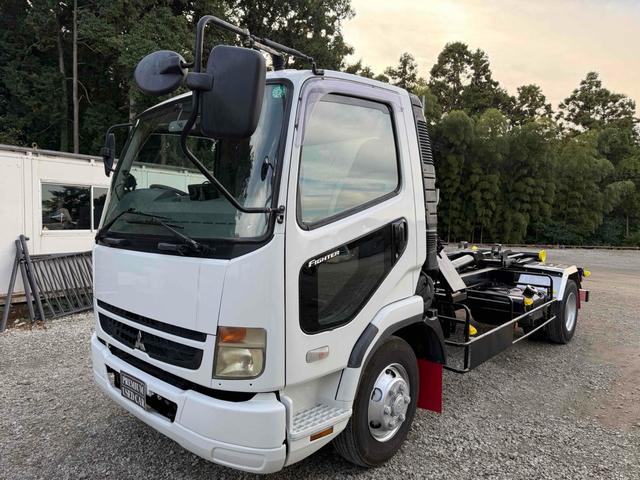 ファイター 　ＣＨＩＫＡＲＡアームロール　６ＭＴ　ドライブレコーダー　バックカメラ　予備検あり（Ｒ８．２．３まで）ＮＯｘ・ＰＭ適合車（3枚目）