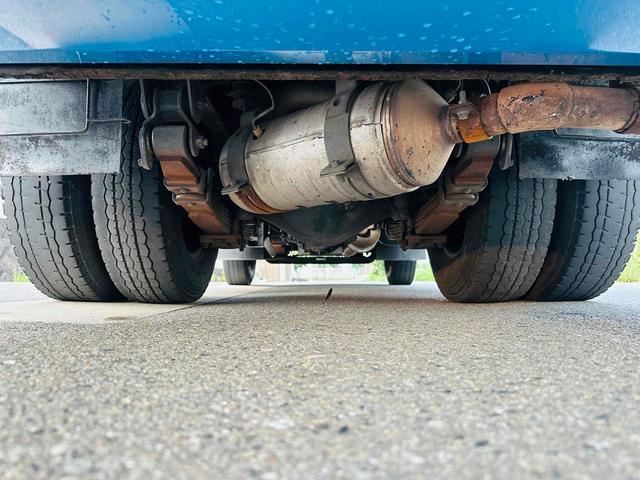 キャンター 　新明和プレス式パッカー車　４．３立米　５ＭＴ　２ｔ　後輪ダブル　キーレスエントリー　ＡＢＳ　ＥＳＣ　バックカメラ　１年車検付き　ＮＯｘ・ＰＭ適合車（38枚目）