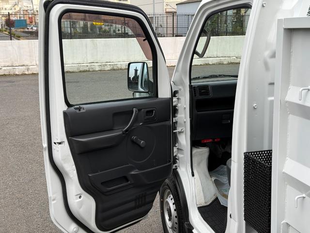 キャリイトラック ダンプ　４ＷＤ　ＭＴ　ＥＴＣ　エアコン　運転席エアバッグ　２年車検付き（21枚目）