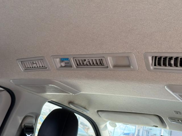 ハイエースバン スーパーＧＬ　ダークプライム　ＥＴＣ　ナビ　両側スライドドア　スマートキー　電動格納ミラー　ＡＴ　エアコン　パワーウィンドウ　運転席エアバッグ（21枚目）