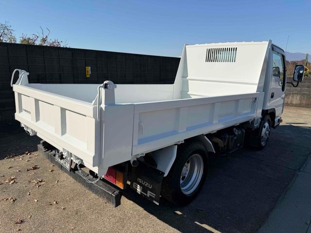 エルフトラック 3tダンプ 6MT 小型4ナンバー ETC 1年車検付き NOx・PM適合車(4枚目)