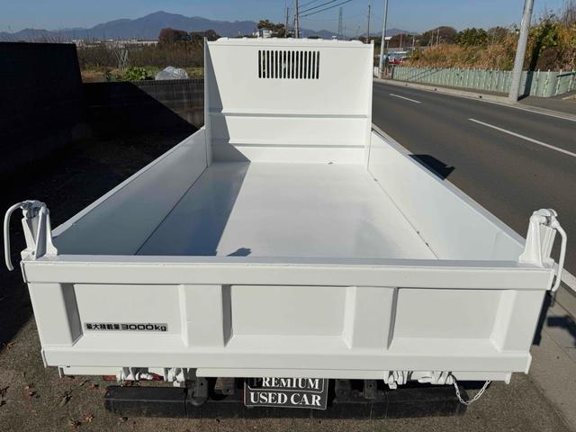 エルフトラック 3tダンプ 6MT 小型4ナンバー ETC 1年車検付き NOx・PM適合車(8枚目)