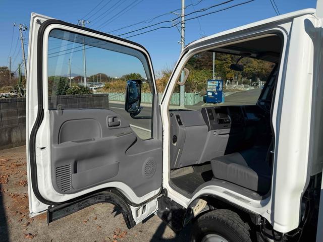 エルフトラック 3tダンプ 6MT 小型4ナンバー ETC 1年車検付き NOx・PM適合車(13枚目)