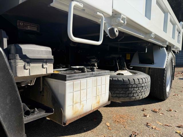エルフトラック 3tダンプ 6MT 小型4ナンバー ETC 1年車検付き NOx・PM適合車(31枚目)
