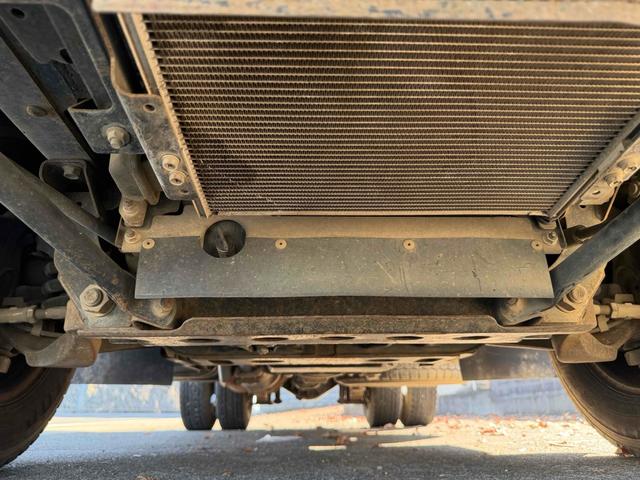 エルフトラック 3tダンプ 6MT 小型4ナンバー ETC 1年車検付き NOx・PM適合車(33枚目)