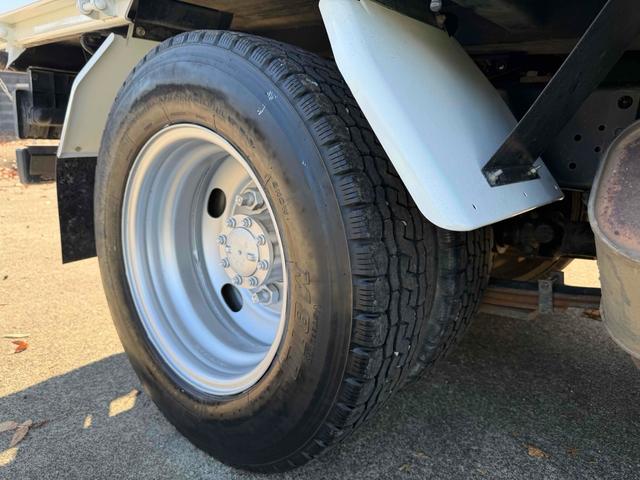 エルフトラック 3tダンプ 6MT 小型4ナンバー ETC 1年車検付き NOx・PM適合車(36枚目)