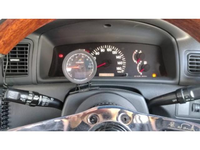 カローラフィールダー Ｚエアロツアラー　アルミホイール　ＨＩＤ　キーレスエントリー　ＭＴ　衝突安全ボディ　ＡＢＳ　エアコン　パワーステアリング　パワーウィンドウ（9枚目）