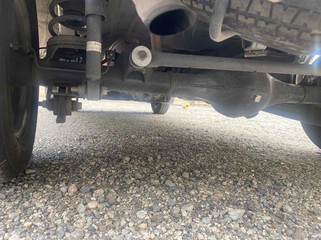 ハイゼットカーゴ AT 衝突被害軽減システム クリアランスソナー 両側スライドドア アイドリングストップ オートライト ESC エアコン パワーウィンドウ 運転席エアバッグ(21枚目)