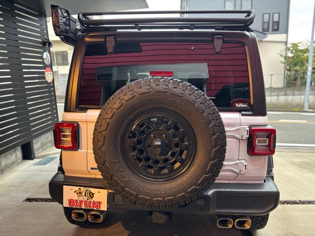 ジープ・ラングラーアンリミテッド ルビコン(3枚目)