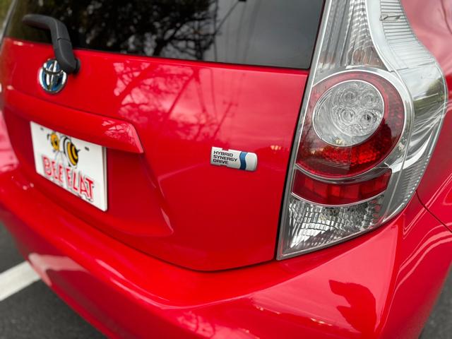 アクア Ｓ　ナビ　ＴＶ　ＡＷ　Ｂｌｕｅｔｏｏｔｈ　格納ミラー　オートライト　スマートキー（11枚目）