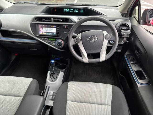 アクア Ｓ　ナビ　ＴＶ　ＡＷ　Ｂｌｕｅｔｏｏｔｈ　格納ミラー　オートライト　スマートキー（33枚目）