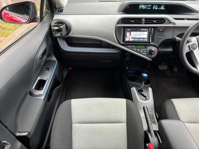 アクア Ｓ　ナビ　ＴＶ　ＡＷ　Ｂｌｕｅｔｏｏｔｈ　格納ミラー　オートライト　スマートキー（34枚目）