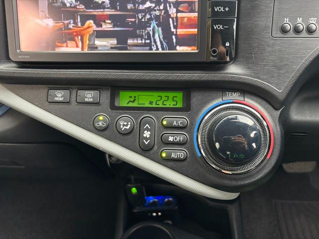 アクア Ｓ　ナビ　ＴＶ　ＡＷ　Ｂｌｕｅｔｏｏｔｈ　格納ミラー　オートライト　スマートキー（40枚目）