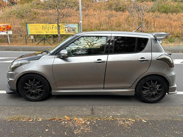 スイフトスポーツ ベースグレード ワンオーナー TEIN車高調 社外マフラー 追加メーター 即サーキット可 純正パーツ全てあり 詳細はお問合せ下さい(13枚目)