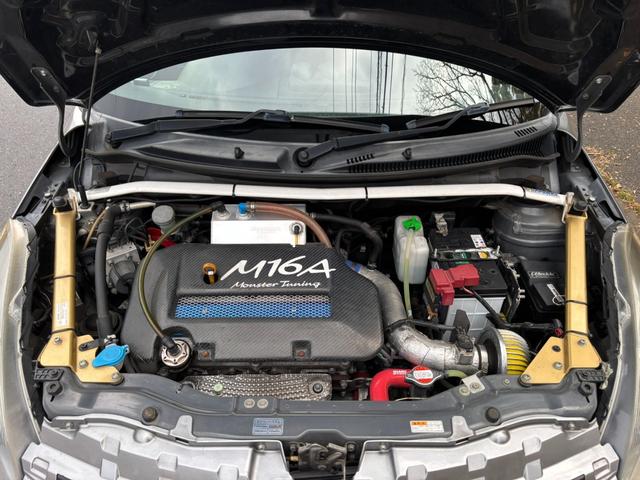 スイフトスポーツ ベースグレード ワンオーナー TEIN車高調 社外マフラー 追加メーター 即サーキット可 純正パーツ全てあり 詳細はお問合せ下さい(68枚目)