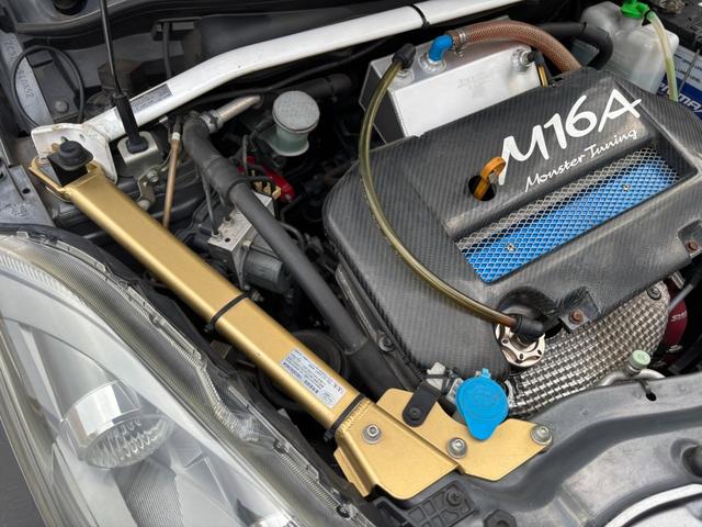 スイフトスポーツ ベースグレード ワンオーナー TEIN車高調 社外マフラー 追加メーター 即サーキット可 純正パーツ全てあり 詳細はお問合せ下さい(69枚目)