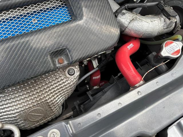 スイフトスポーツ ベースグレード ワンオーナー TEIN車高調 社外マフラー 追加メーター 即サーキット可 純正パーツ全てあり 詳細はお問合せ下さい(72枚目)