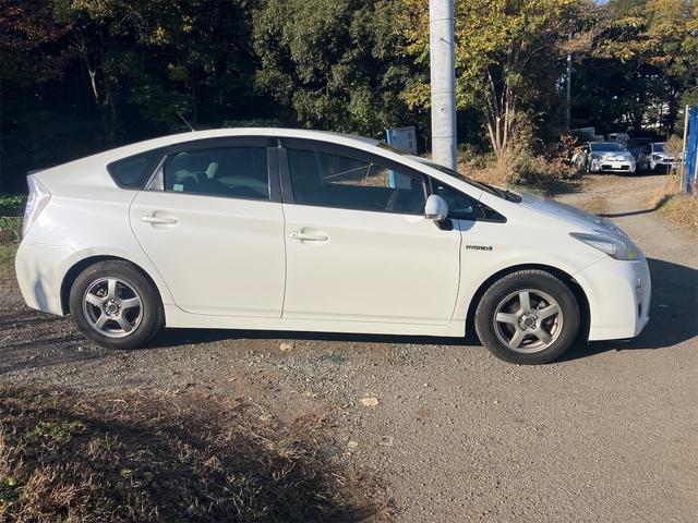 プリウス S(4枚目)