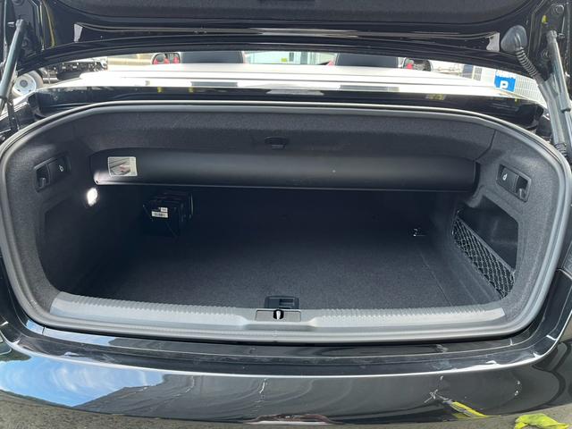 Ｓ５カブリオレ ベースグレード　アシスタンスＰＫＧ　スーパースプリントマフラー　Ｈ＆Ｒダウンサス　走行１．８万Ｋｍ　ディーラー記録簿　赤／黒レザーシート　Ｂａｎｇ＆Ｏｌｕｆｓｅｎサウンド　赤幌　ナビフルセグＴＶ　Ｂｌｕｅｔｏｏｔｈ（27枚目）