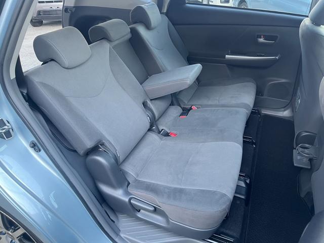 プリウスアルファ Sツーリングセレクション 社外9インチナビ・フルセグTV/Bluetooth/LEDヘッドライト/Bカメラ/ドラレコ/TRD18inAW/モデリスタスポイラー/TRDドアスタビライザー/ビルトインETC(17枚目)