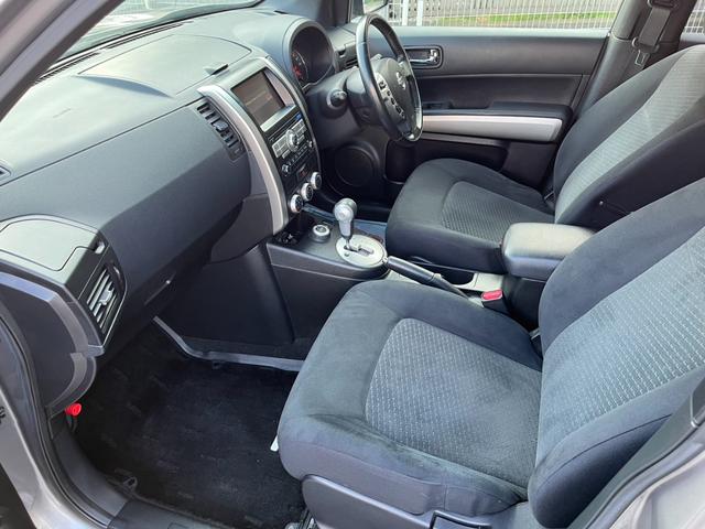 エクストレイル ２０ＧＴ　ディーゼルターボ４ＷＤ　フルセグＴＶナビ・Ｂｌｕｅｔｏｏｔｈ・ＥＴＣ・クルーズコントロール・バック／サイドカメラ・純正１８インチＡＷ（16枚目）