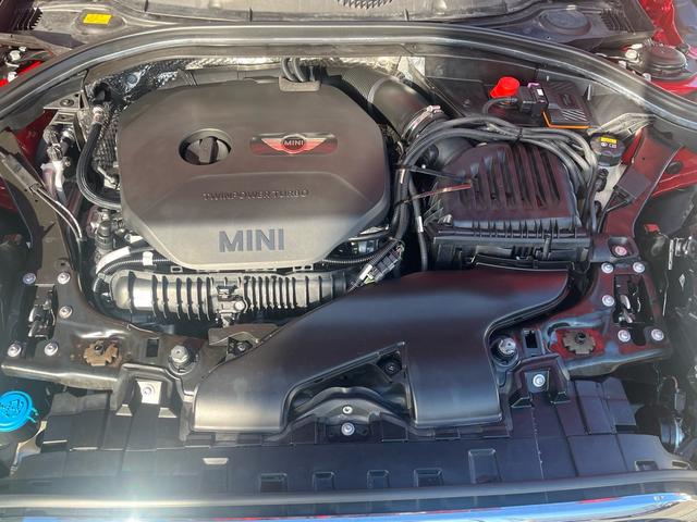 MINI クーパーS クラブマン クーパーS クラブマン REMUSマフラー バルブコントロール BILSTEIN車高調 RACECHIPサブコン 17inネットスポークブラックAW 前後ドラレコ ミシュランP・Sport5 禁煙車(12枚目)