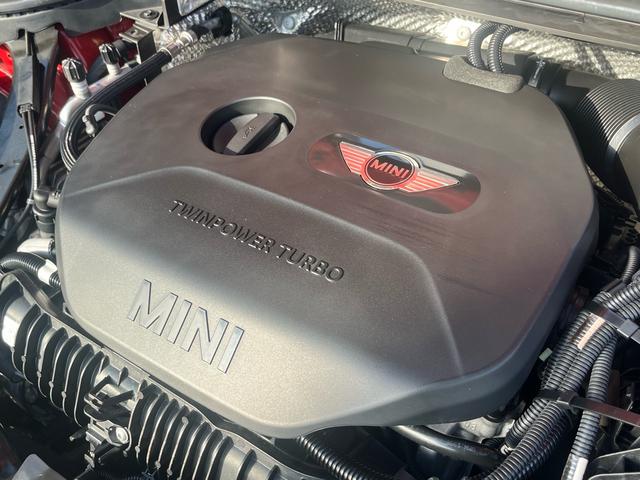 MINI クーパーS クラブマン クーパーS クラブマン REMUSマフラー バルブコントロール BILSTEIN車高調 RACECHIPサブコン 17inネットスポークブラックAW 前後ドラレコ ミシュランP・Sport5 禁煙車(13枚目)