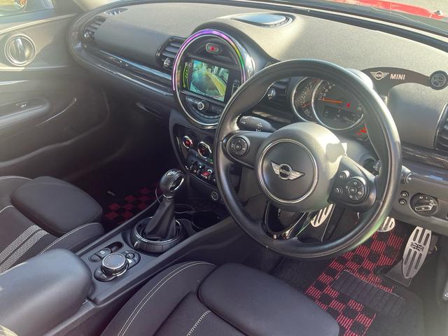 MINI クーパーS クラブマン クーパーS クラブマン REMUSマフラー バルブコントロール BILSTEIN車高調 RACECHIPサブコン 17inネットスポークブラックAW 前後ドラレコ ミシュランP・Sport5 禁煙車(28枚目)