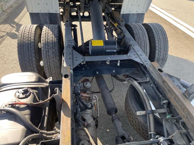 タイタントラック フルワイドロー　新明和製２ｔダンプ　４ナンバー　後輪ダブル（17枚目）