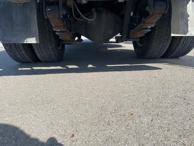 タイタントラック フルワイドロー　新明和製２ｔダンプ　４ナンバー　後輪ダブル（34枚目）