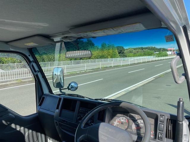 タイタントラック フルワイドロー　新明和製２ｔダンプ　４ナンバー　後輪ダブル（50枚目）