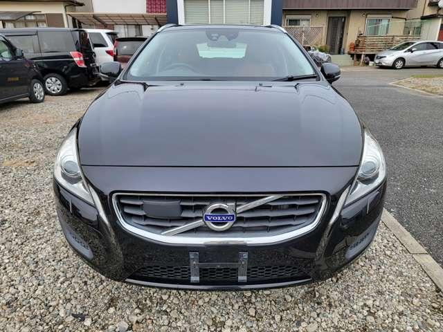 Ｖ６０ ＤＲＩＶｅ　ワンオーナー・クルコン・ナビ・Ｂカメラ（2枚目）