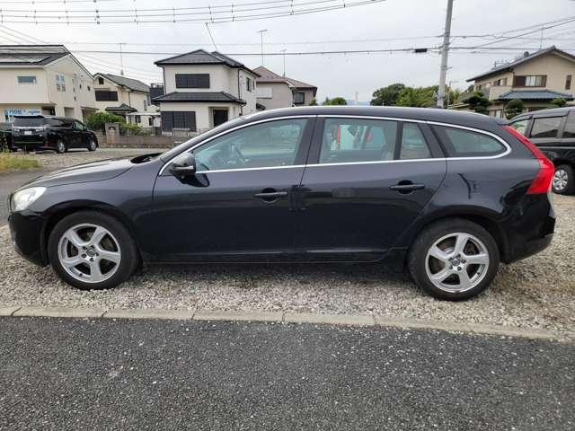 Ｖ６０ ＤＲＩＶｅ　ワンオーナー・クルコン・ナビ・Ｂカメラ（8枚目）