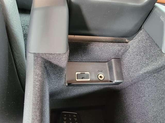 Ｖ６０ ＤＲＩＶｅ　ワンオーナー・クルコン・ナビ・Ｂカメラ（14枚目）