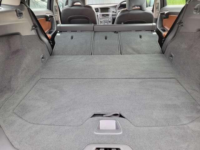 Ｖ６０ ＤＲＩＶｅ　ワンオーナー・クルコン・ナビ・Ｂカメラ（20枚目）