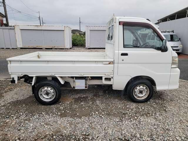 ハイゼットトラック スペシャル　３方開　５速マニュアル・エアコン・パワステ（4枚目）