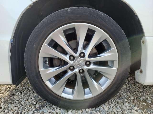 アルファード ２４０Ｓ　プライムセレクションＩＩ　タイプゴールド　両側パワースライドドア・リアモニター（35枚目）