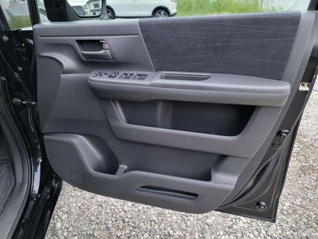 ステップワゴン Ｇ　Ｌパッケージ　両側パワースライドドア（13枚目）