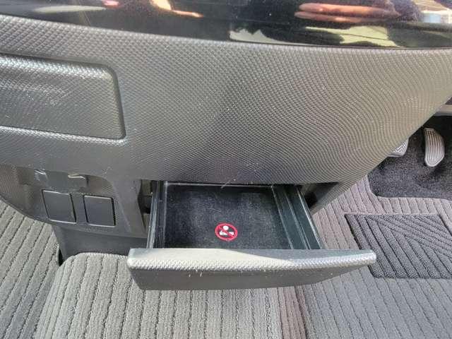 エスティマ アエラス　ワンオーナー・両側パワースライドドア（21枚目）