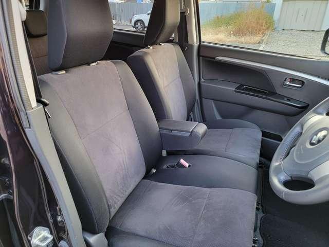 ワゴンＲ スティングレーリミテッドＩＩ　社外ナビ・バックカメラ・フルセグ・ＥＴＣ（11枚目）