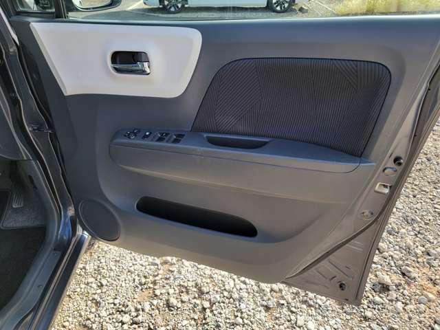 ＭＲワゴン ＥＣＯ－Ｘセレクション　スマートキー・ＨＩＤ・純正１４アルミ（16枚目）