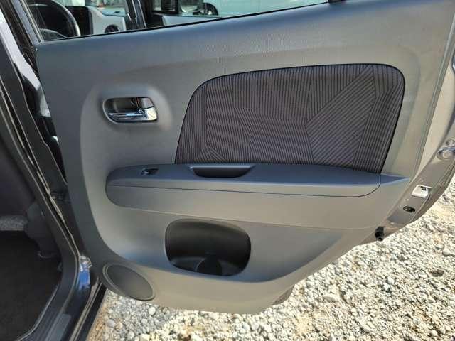 ＭＲワゴン ＥＣＯ－Ｘセレクション　スマートキー・ＨＩＤ・純正１４アルミ（19枚目）