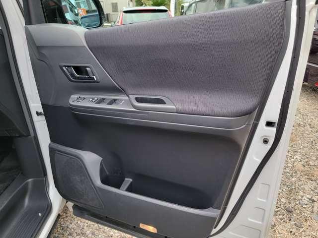 ヴェルファイア ２．４Ｚ　ワンオーナー・両側パワースライドドア（10枚目）