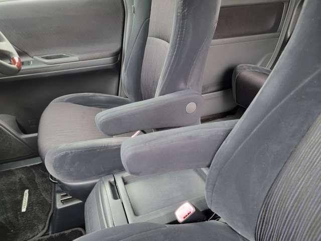 ヴェルファイア ２．４Ｚ　ワンオーナー・両側パワースライドドア（32枚目）