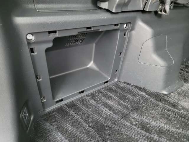 ヴェルファイア ２．４Ｚ　ワンオーナー・両側パワースライドドア（45枚目）