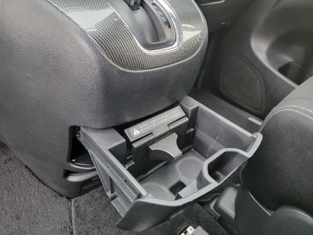 セレナ ライダー（32枚目）