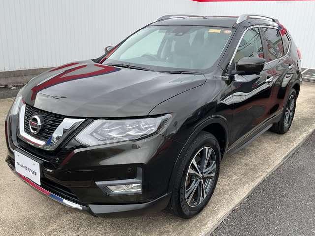 エクストレイル ２．０　２０Ｘｉ　２列車　４ＷＤ　※純正９インチナビ＋地デジ＋全周囲カメラ　セキュリティ　リアカメラ　追従クルーズ　ＬＥＤ　ドライブレコーダ　インテリジェントキー　ＬＤＷ　サイドカメラ　ＥＴＣ　Ａストップ　ＡＡＣ　ナビ＆ＴＶ　メモリーナビ　キーフリー　アルミホイール　ＡＢＳ（7枚目）
