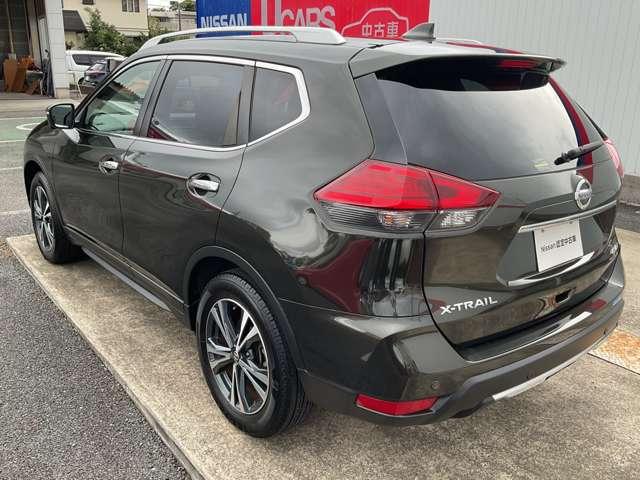 エクストレイル ２．０　２０Ｘｉ　２列車　４ＷＤ　※純正９インチナビ＋地デジ＋全周囲カメラ　セキュリティ　リアカメラ　追従クルーズ　ＬＥＤ　ドライブレコーダ　インテリジェントキー　ＬＤＷ　サイドカメラ　ＥＴＣ　Ａストップ　ＡＡＣ　ナビ＆ＴＶ　メモリーナビ　キーフリー　アルミホイール　ＡＢＳ（8枚目）