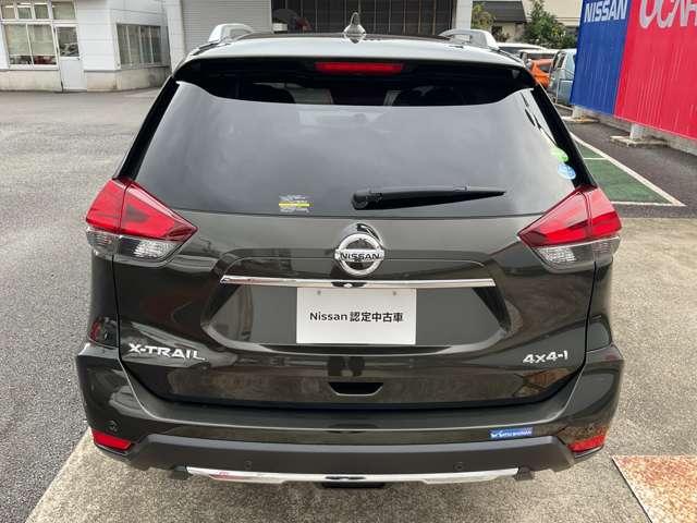 エクストレイル ２．０　２０Ｘｉ　２列車　４ＷＤ　※純正９インチナビ＋地デジ＋全周囲カメラ　セキュリティ　リアカメラ　追従クルーズ　ＬＥＤ　ドライブレコーダ　インテリジェントキー　ＬＤＷ　サイドカメラ　ＥＴＣ　Ａストップ　ＡＡＣ　ナビ＆ＴＶ　メモリーナビ　キーフリー　アルミホイール　ＡＢＳ（9枚目）