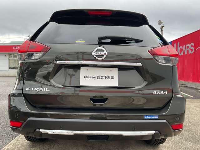 エクストレイル ２．０　２０Ｘｉ　２列車　４ＷＤ　※純正９インチナビ＋地デジ＋全周囲カメラ　セキュリティ　リアカメラ　追従クルーズ　ＬＥＤ　ドライブレコーダ　インテリジェントキー　ＬＤＷ　サイドカメラ　ＥＴＣ　Ａストップ　ＡＡＣ　ナビ＆ＴＶ　メモリーナビ　キーフリー　アルミホイール　ＡＢＳ（15枚目）